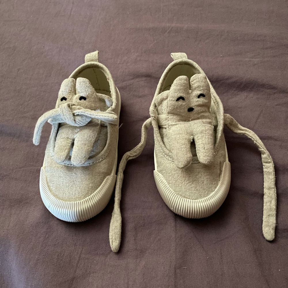 Zara sneakers with rabbit